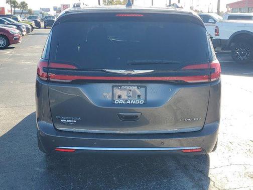 2022 Chrysler Pacifica Limited