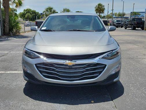 Sterling Gray Metallic 2025 Chevrolet Malibu FWD 1LT