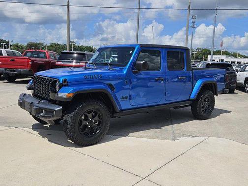 2023 Jeep Gladiator Willys 4x4