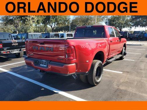 2026 RAM 3500 Laramie Crew Cab 4x4 8' Box