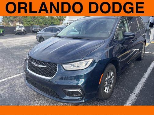 2021 Chrysler Pacifica Touring