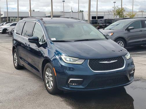 2021 Chrysler Pacifica Touring