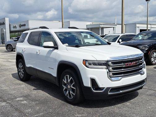 2023 GMC Acadia AWD SLT