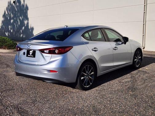 2018 Mazda Mazda3 Touring