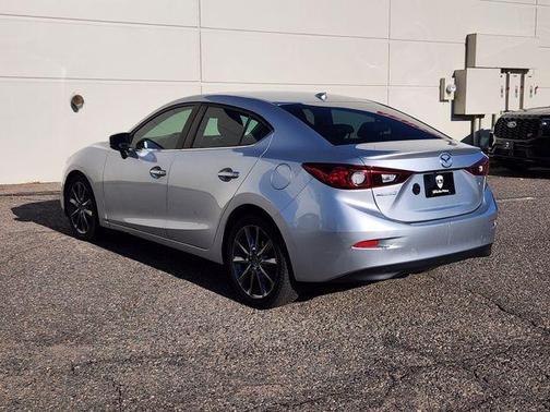 2018 Mazda Mazda3 Touring