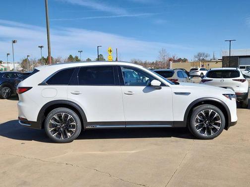 2025 Mazda CX-90 PHEV Premium Plus Package