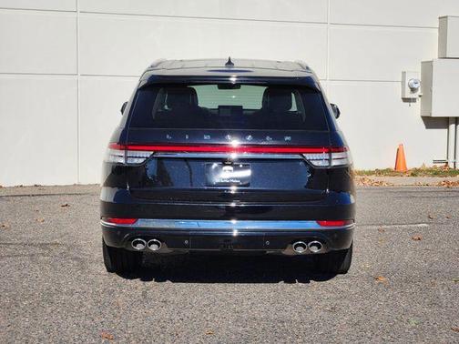 2022 Lincoln Aviator Black Label Grand Touring