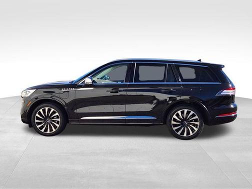 2022 Lincoln Aviator Black Label Grand Touring