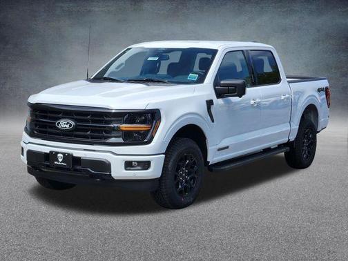 Oxford White 2026 Ford F-150 XLT