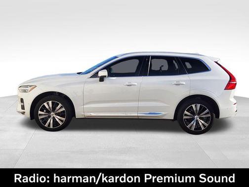 2023 Volvo XC60 B5 Plus Bright Theme