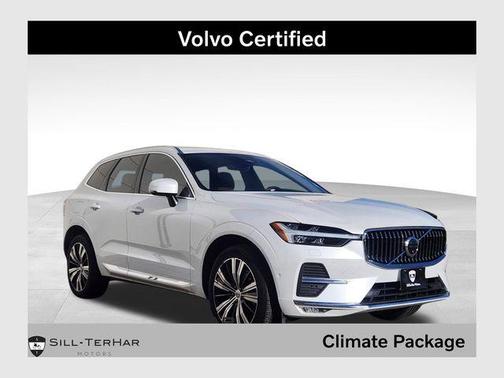 2023 Volvo XC60 B5 Plus Bright Theme