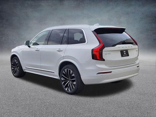 2026 Volvo XC90 Plug-In Hybrid T8 Ultra 7-Seater