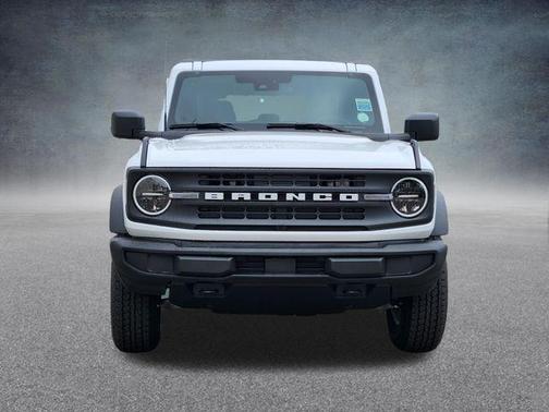 Oxford White 2026 Ford Bronco Big Bend