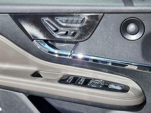 2025 Lincoln Corsair Reserve