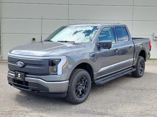 2025 Ford F-150 Lightning XLT