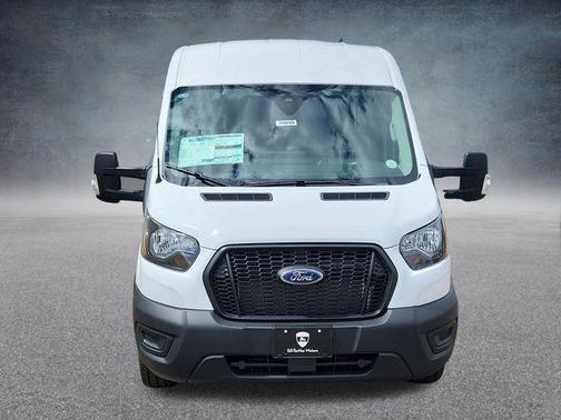 2025 Ford Transit-250 148 WB Medium Roof Cargo