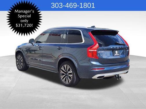 2021 Volvo XC90 T5 Momentum 7 Passenger