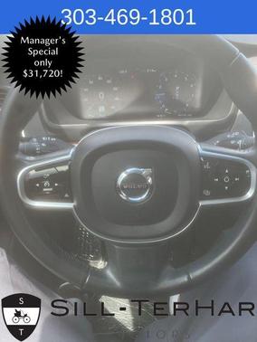 2021 Volvo XC90 T5 Momentum 7 Passenger