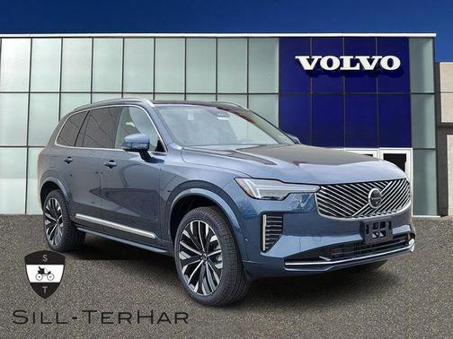 2025 Volvo XC90 B5 Plus 7-Seater