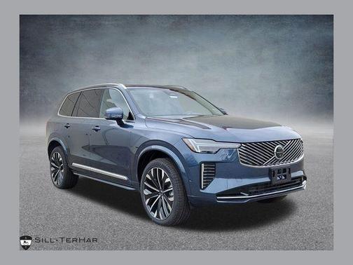 2025 Volvo XC90 B5 Plus 7-Seater