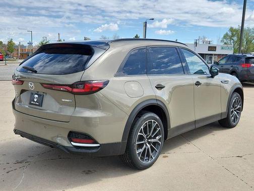 2025 Mazda CX-70 PHEV Premium Package
