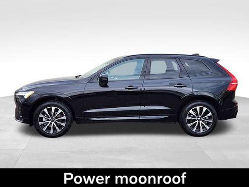 2025 Volvo XC60 B5 Core