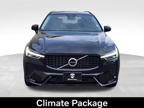 2025 Volvo XC60 B5 Core