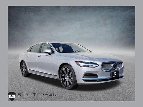 2024 Volvo S90 Recharge Plug-In Hybrid T8 Ultimate