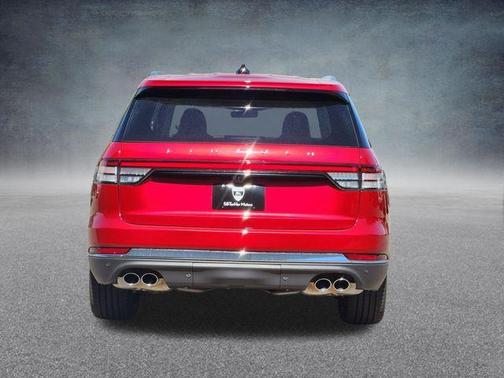 Red Carpet 2026 Lincoln Aviator Reserve AWD
