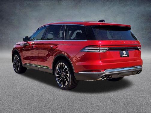 Red Carpet 2026 Lincoln Aviator Reserve AWD