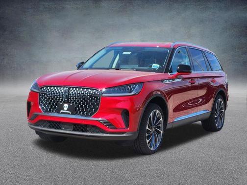 Red Carpet 2026 Lincoln Aviator Reserve AWD