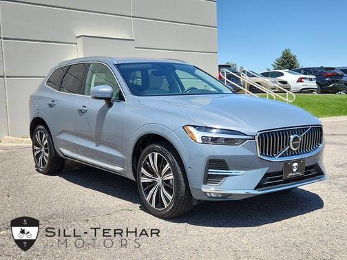 2023 Volvo XC60 B5 Plus Bright Theme