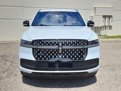 2025 Lincoln Navigator Black Label