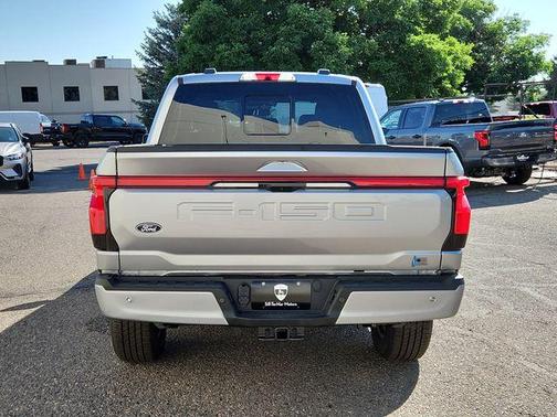 2025 Ford F-150 Lightning LARIAT