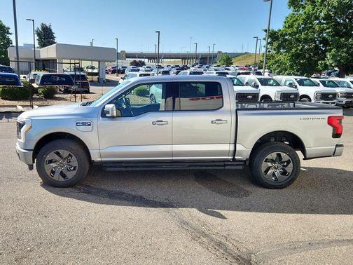 2025 Ford F-150 Lightning LARIAT