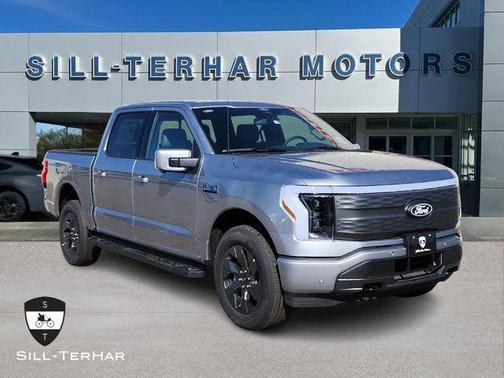 2025 Ford F-150 Lightning LARIAT