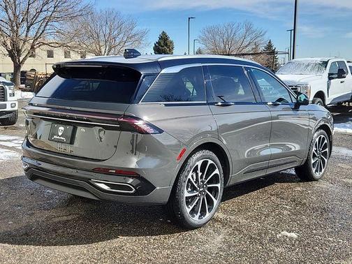 2025 Lincoln Nautilus Black Label