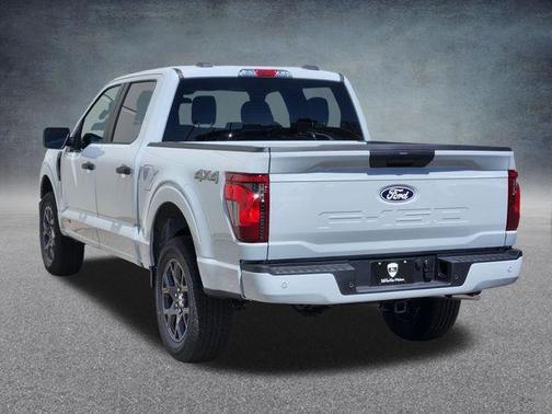 Avalanche 2026 Ford F-150 STX
