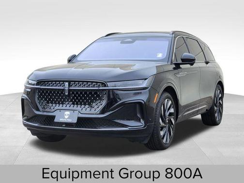 Infinite Black Metallic 2024 Lincoln Nautilus Black Label