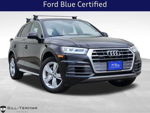 Mythos Black Metallic 2019 Audi Q5 2.0T Premium Plus