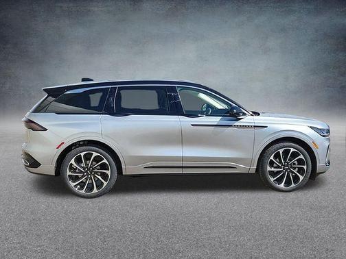 2025 Lincoln Nautilus Black Label