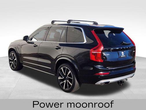 2020 Volvo XC90 Hybrid T8 Momentum 7 Passenger