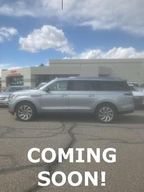 2023 Lincoln Navigator L Reserve