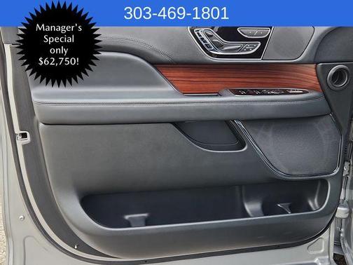 2023 Lincoln Navigator L Reserve