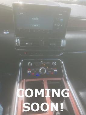 2023 Lincoln Navigator L Reserve