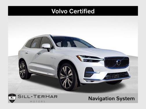 2023 Volvo XC60 B5 Ultimate Bright Theme