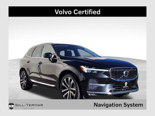 2023 Volvo XC60 B5 Ultimate Bright Theme