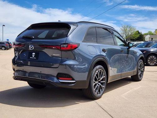 2025 Mazda CX-70 PHEV Premium Plus Package