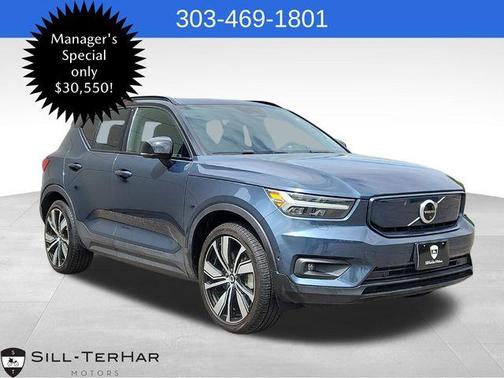 2022 Volvo XC40 Recharge Pure Electric P8 Twin Ultimate
