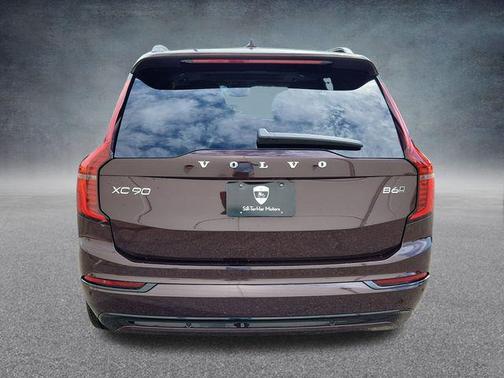 2026 Volvo XC90 B6 Ultra Dark Theme 7-Seater